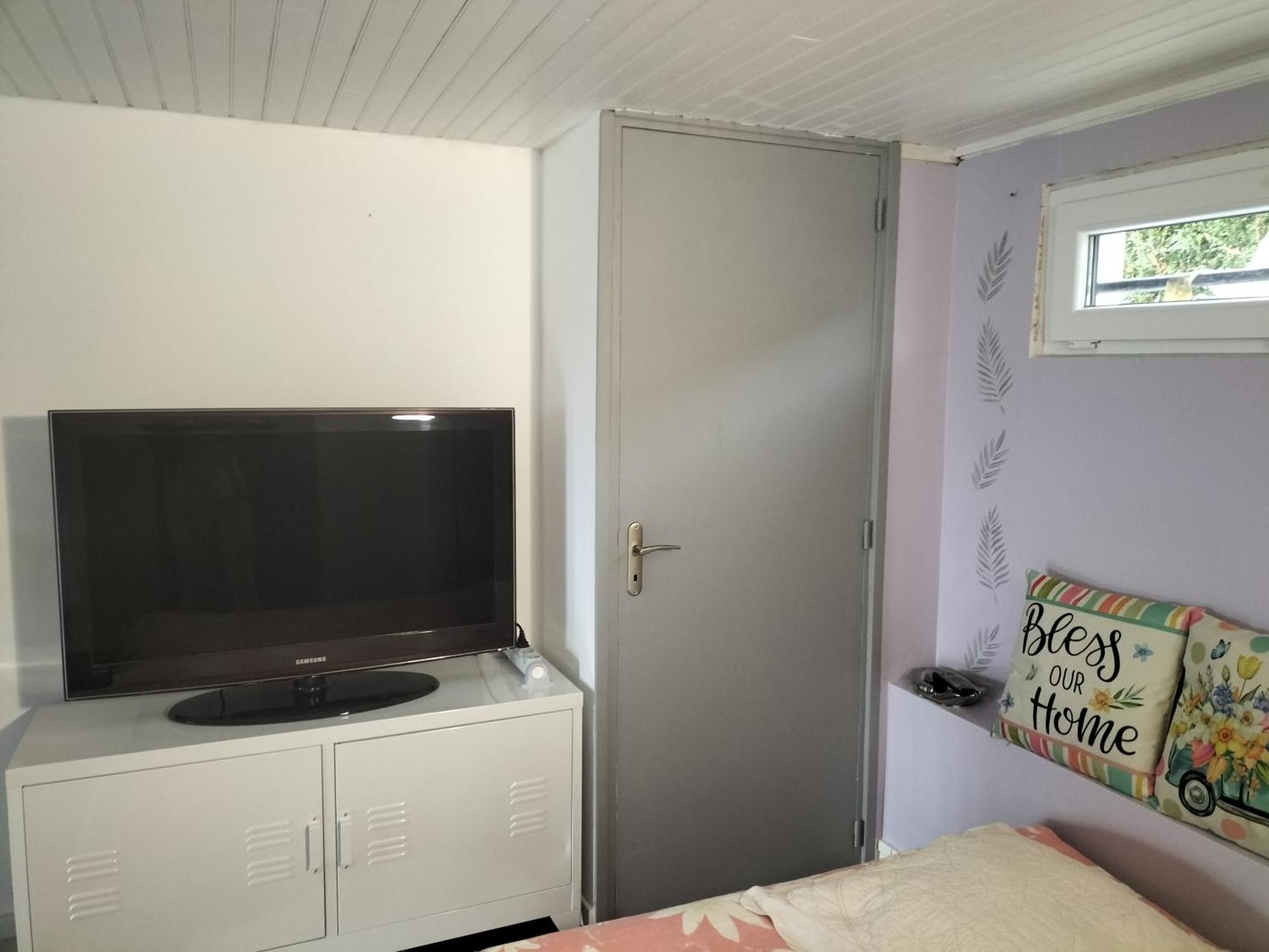 Studio Tres Calme 5Mn Vichy Bellerive-sur-Allier Eksteriør bilde