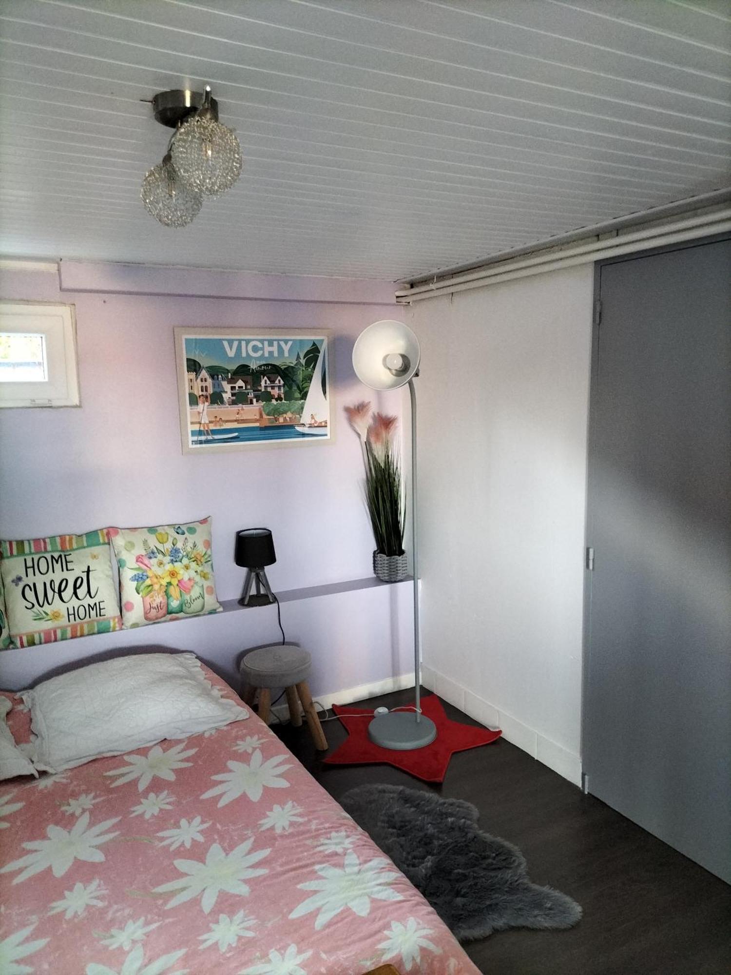 Studio Tres Calme 5Mn Vichy Bellerive-sur-Allier Eksteriør bilde
