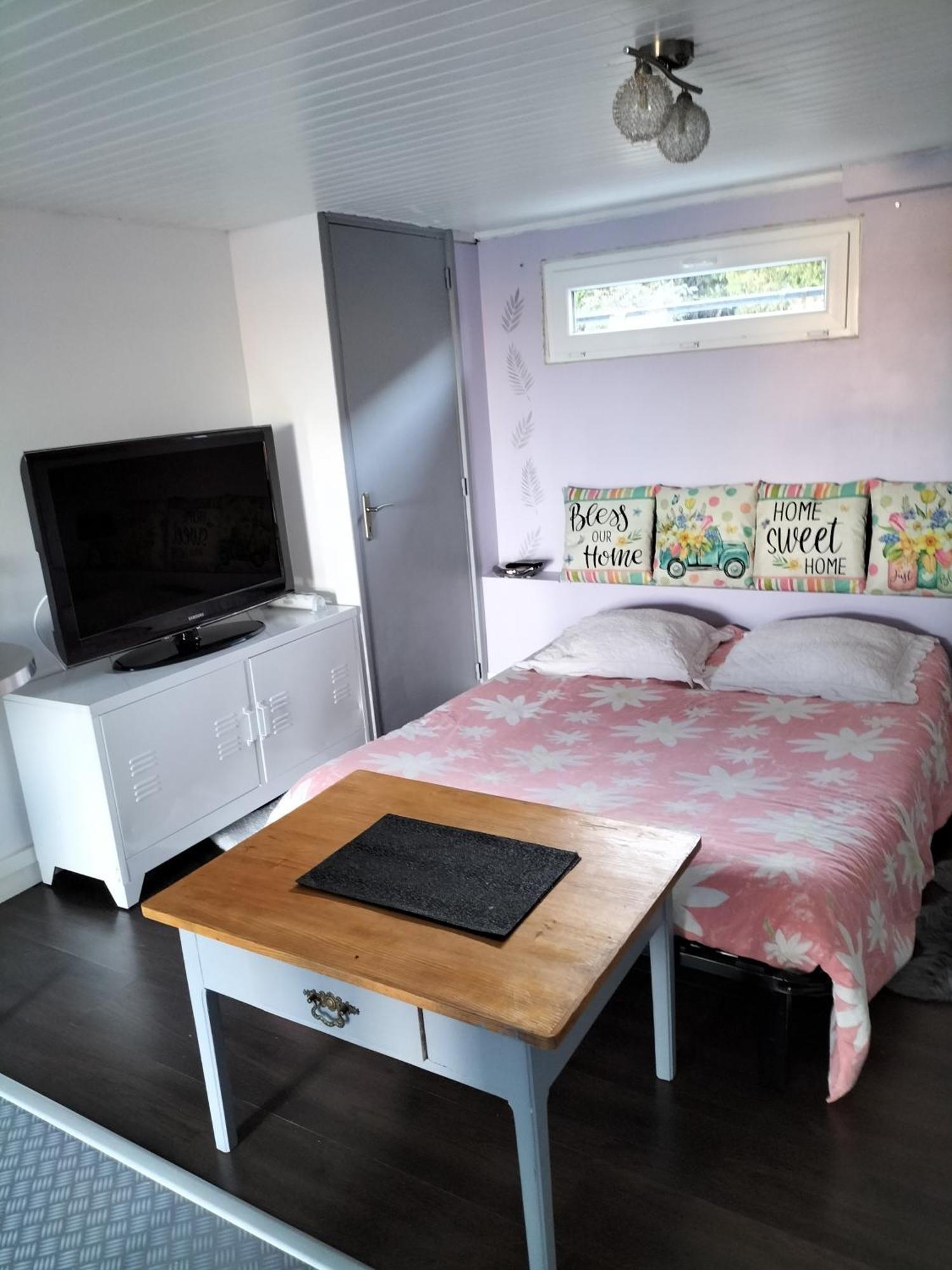 Studio Tres Calme 5Mn Vichy Bellerive-sur-Allier Eksteriør bilde